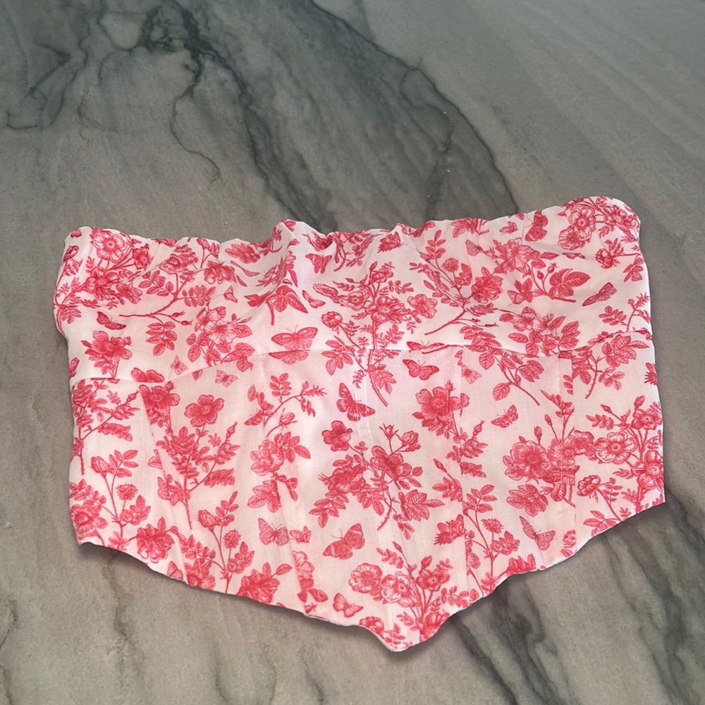 Princess Polly, pink buster top